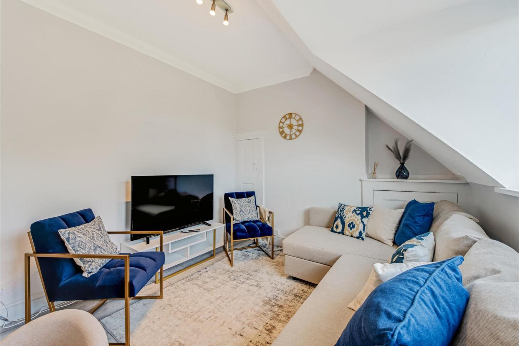 Sweet And Lovely 2Br With Free Parking ロンドン エクステリア 写真